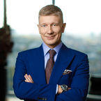 Владелец клиники Dr. SHIPKOV dental clinic Владимир Шипков объясняет, если у этого тренда будущее.